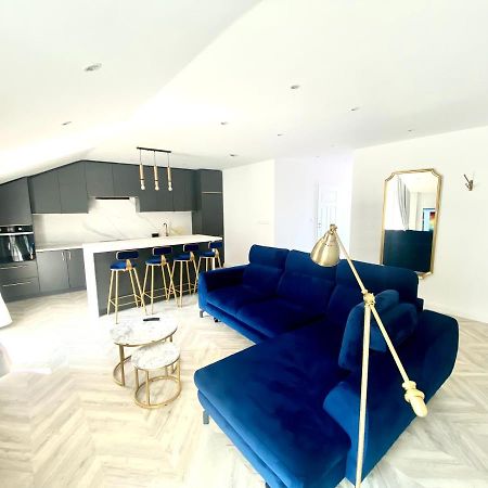 Apartament Sanok-Z Widokiem Na Rynek I Tarasem Екстериор снимка